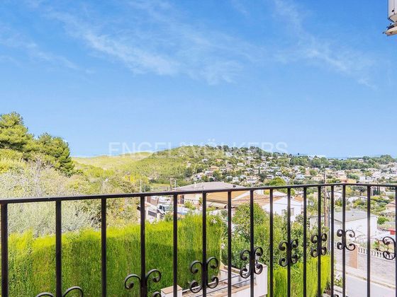 Foto 1 de Xalet en venda a Vespella de Gaià de 6 habitacions amb terrassa i piscina