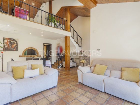 Foto 2 de Chalet en venta en Valldoreix de 3 habitaciones con terraza y piscina