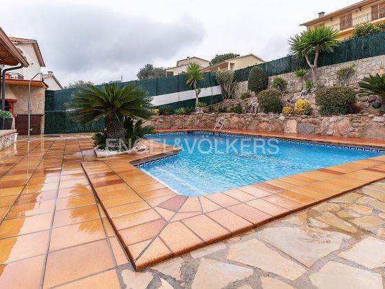 Foto 2 de Venta de casa en Caldes de Montbui de 4 habitaciones con terraza y piscina