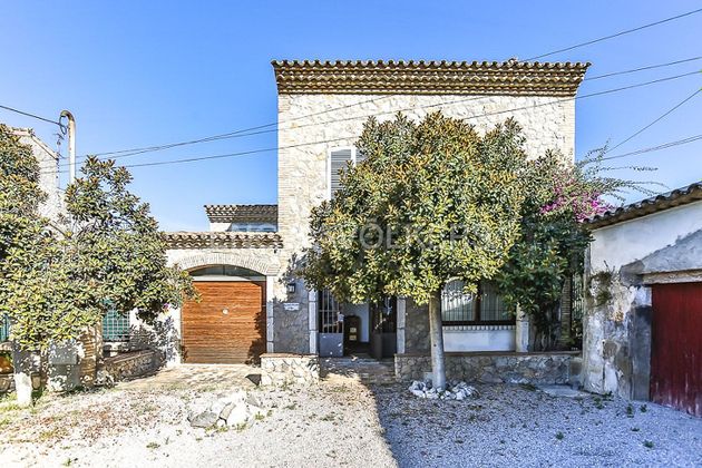 Foto 1 de Venta de casa rural en Sant Pere de Ribes Centro de 5 habitaciones con terraza y piscina