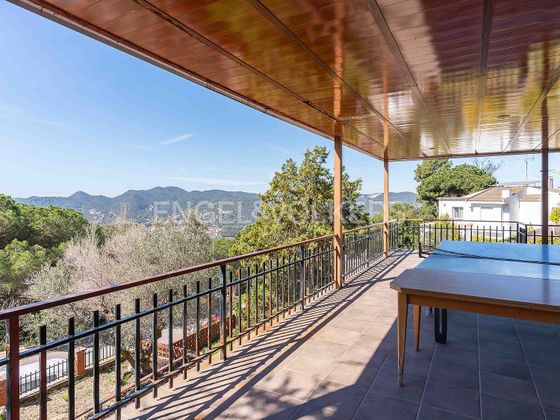 Foto 2 de Xalet en venda a Argentona de 6 habitacions amb terrassa i piscina