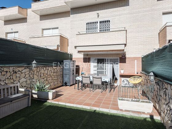 Foto 2 de Casa adossada en venda a Ca n'Oriol de 4 habitacions amb terrassa i garatge
