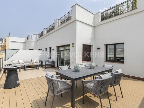 Foto 1 de Alquiler de piso en Sant Gervasi - La Bonanova de 2 habitaciones con terraza y piscina