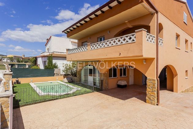 Foto 2 de Xalet en venda a Sant Jaume dels Domenys de 3 habitacions amb terrassa i piscina