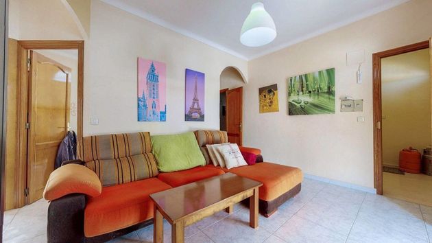 Foto 1 de Casa en venda a calle Cueto de 3 habitacions amb terrassa i aire acondicionat