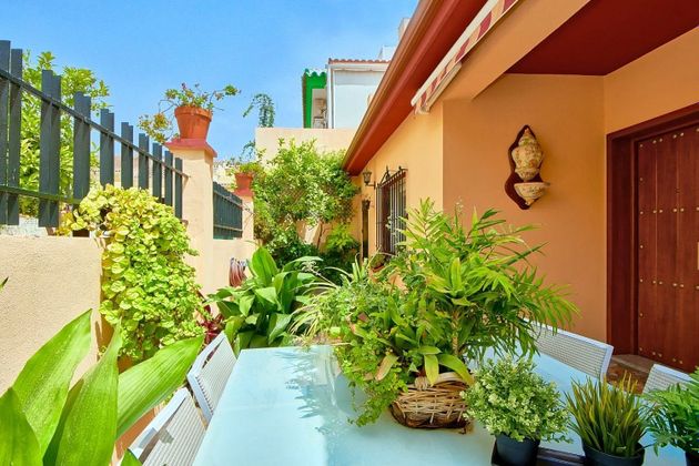 Foto 1 de Xalet en venda a Los Boliches de 3 habitacions amb terrassa i jardí