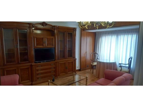 Foto 2 de Pis en lloguer a Pº Zorrilla - Cuatro de Marzo de 4 habitacions amb terrassa i mobles