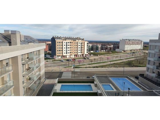 Foto 1 de Ático en venta en Aranzana de 2 habitaciones con terraza y piscina