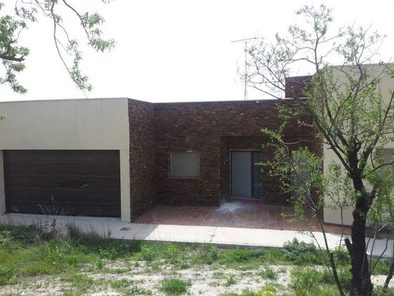 Foto 1 de Casa en venda a calle La Cuesta de 3 habitacions amb garatge i jardí