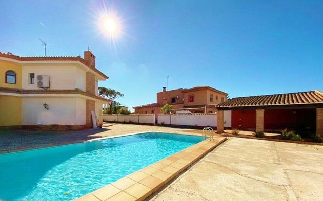 Foto 1 de Casa en venda a Sancti Petri - La Barrosa de 5 habitacions amb terrassa i piscina