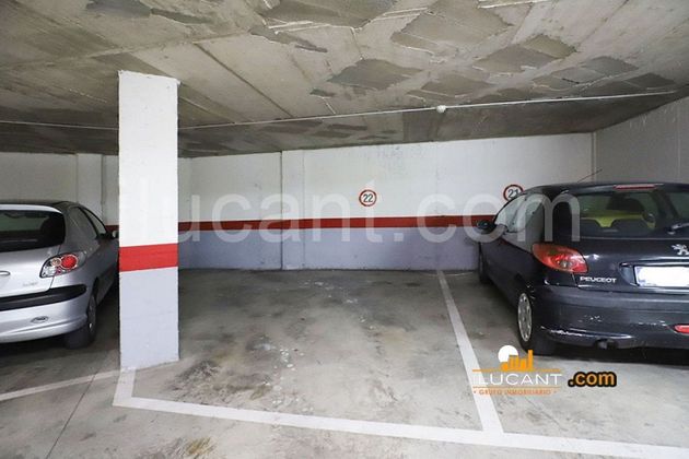 Foto 1 de Venta de garaje en Campoamor de 40 m²