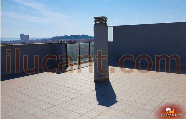 Foto 2 de Ático en venta en Garbinet de 4 habitaciones con terraza y piscina