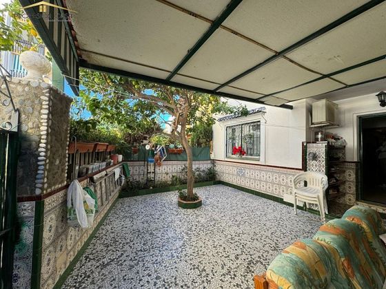 Foto 2 de Casa en venda a Los Boliches de 5 habitacions amb terrassa i piscina