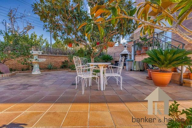 Foto 1 de Casa adossada en venda a Serraparera de 6 habitacions amb terrassa i piscina