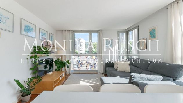 Foto 1 de Alquiler de piso en La Barceloneta de 2 habitaciones con muebles y aire acondicionado