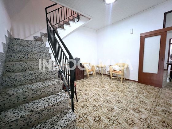 Foto 1 de Casa en venda a Favara de 4 habitacions amb terrassa