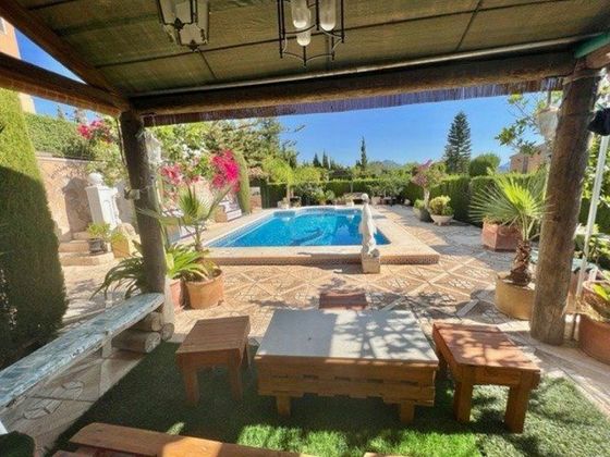 Foto 2 de Casa en venda a La Huerta de 5 habitacions amb terrassa i piscina