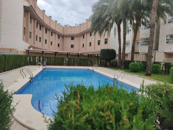 Foto 1 de Àtic en venda a El Puntal de 2 habitacions amb terrassa i piscina