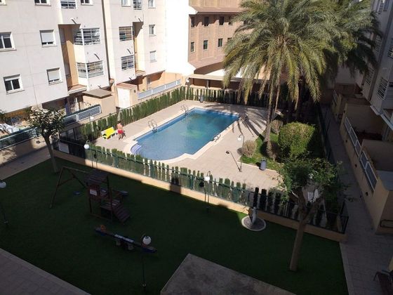 Foto 2 de Venta de ático en El Puntal de 2 habitaciones con terraza y piscina