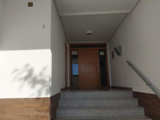Foto 2 de Pis en venda a Zona Pueblo de 3 habitacions amb terrassa i balcó