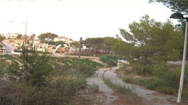 Foto 1 de Venta de terreno en Gata de Gorgos de 1200 m²