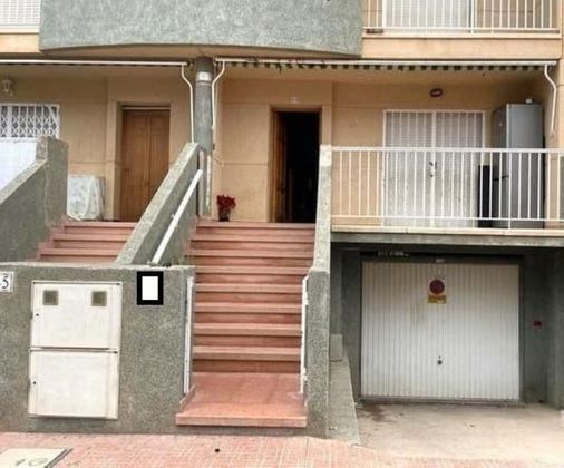 Foto 1 de Casa en venta en Águilas ciudad de 4 habitaciones con terraza y garaje