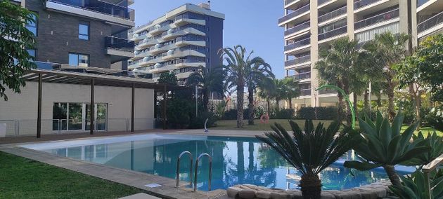Foto 2 de Pis en venda a calle Maestro José Garberí Serrano de 3 habitacions amb terrassa i piscina
