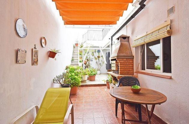 Foto 2 de Casa en venda a Premià de Mar de 4 habitacions amb terrassa i balcó