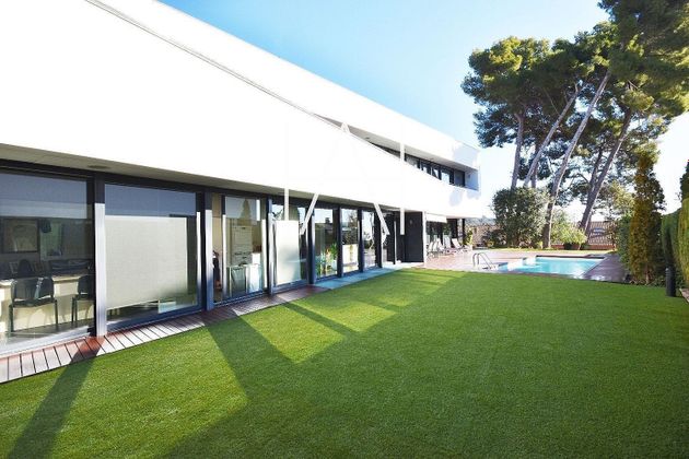 Foto 2 de Xalet en venda a Premià de Dalt de 4 habitacions amb terrassa i piscina