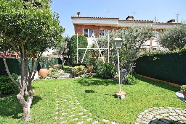 Foto 1 de Casa adossada en venda a Masnou de 4 habitacions amb terrassa i garatge