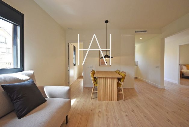 Foto 1 de Alquiler de piso en Sarrià de 3 habitaciones con muebles y aire acondicionado