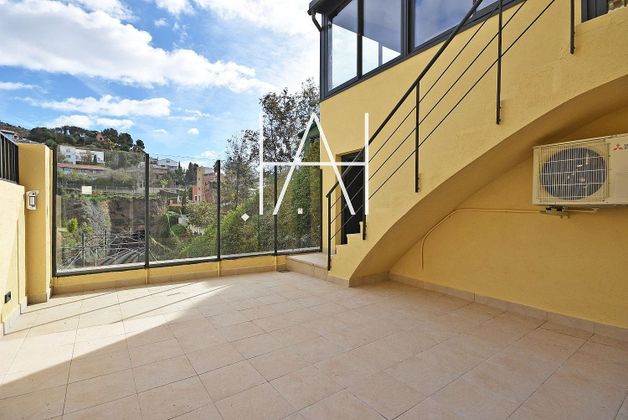 Foto 1 de Dúplex en lloguer a Sarrià de 4 habitacions amb terrassa i mobles