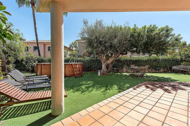 Foto 1 de Chalet en venta en Establiments - Son Espanyol - Son Sardina de 5 habitaciones con terraza y piscina