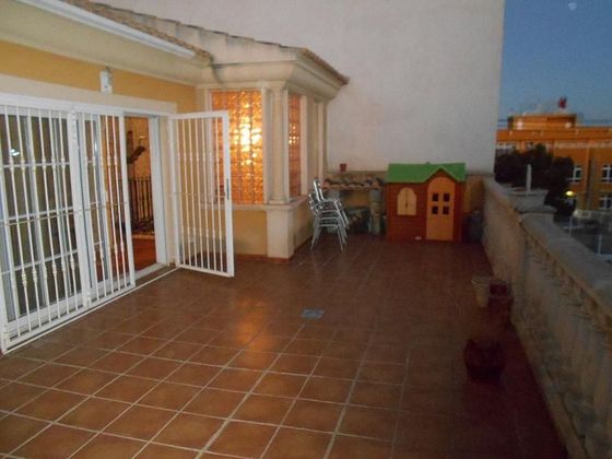 Foto 1 de Casa en venda a Villafranqueza de 4 habitacions amb terrassa i balcó