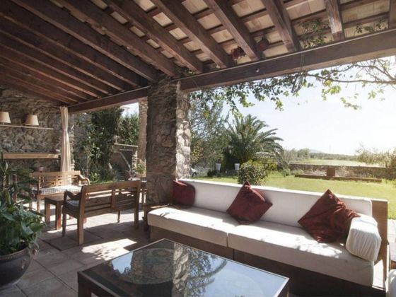 Foto 1 de Venta de casa rural en Palau-Saverdera de 5 habitaciones con terraza y piscina