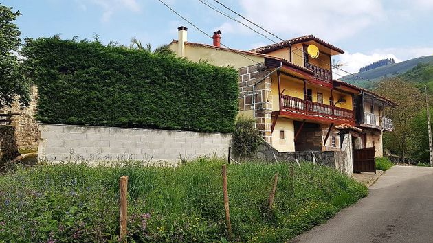 Foto 1 de Casa en venda a Anievas de 3 habitacions amb balcó