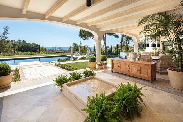 Foto 2 de Xalet en venda a Lomas de Marbella Club - Puente Romano de 16 habitacions amb terrassa i piscina