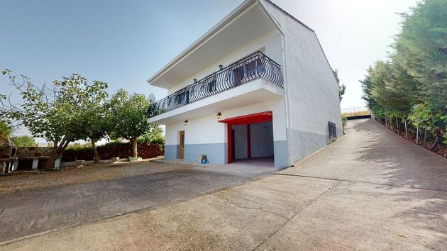 Foto 2 de Xalet en venda a Illana de 4 habitacions amb terrassa i garatge