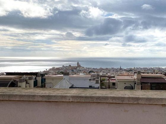 Foto 1 de Àtic en venda a Els Molins - La Devesa - El Poble-sec de 3 habitacions amb terrassa i balcó