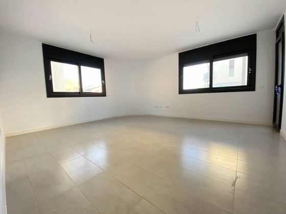 Foto 1 de Venta de piso en Sant Jaume dels Domenys de 4 habitaciones con terraza y garaje