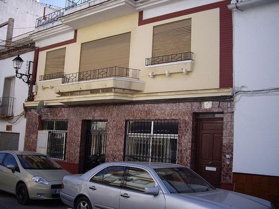 Foto 1 de Xalet en venda a calle Capuchinos de 4 habitacions amb terrassa