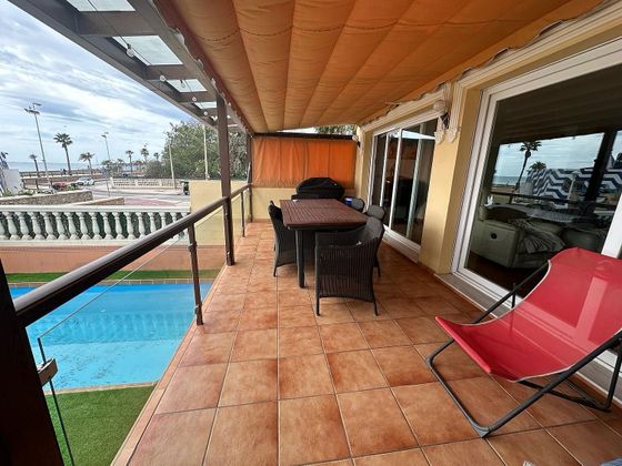 Foto 2 de Chalet en venta en Paseo Marítimo de Levante de 4 habitaciones con terraza y piscina