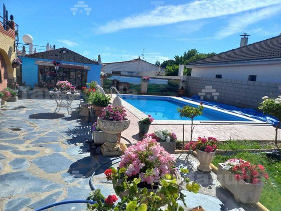 Foto 2 de Casa en venda a Calvarrasa de Abajo de 3 habitacions amb terrassa i piscina