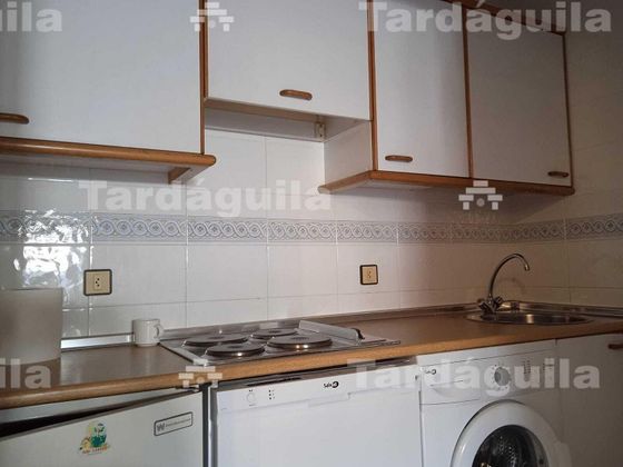 Foto 2 de Dúplex en venta en Villamayor de 2 habitaciones con terraza y garaje