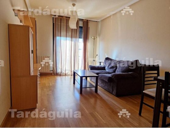 Foto 2 de Piso en venta en Tejares -Chamberí - Alcades de 2 habitaciones con garaje y balcón