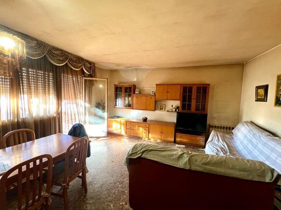 Foto 1 de Pis en venda a Olesa de Montserrat de 4 habitacions amb balcó