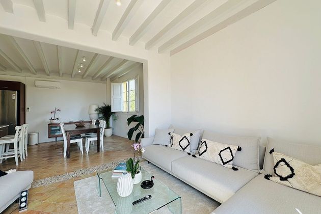 Foto 2 de Àtic en lloguer a La Llotja - Sant Jaume de 3 habitacions amb terrassa i aire acondicionat