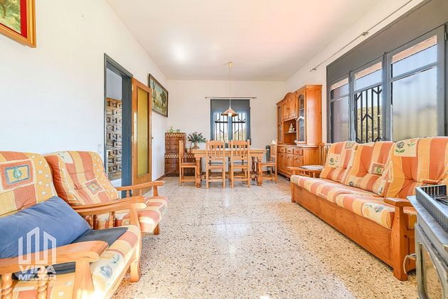 Foto 2 de Casa en venda a avenida De Mas Milà de 3 habitacions amb terrassa i balcó