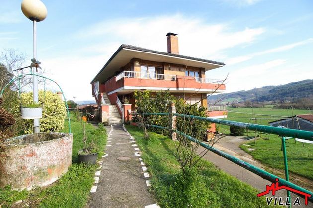 Foto 1 de Casa en venta en Voto de 8 habitaciones con terraza y garaje