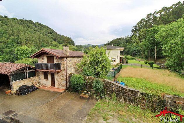 Foto 2 de Casa adossada en venda a Guriezo de 3 habitacions amb terrassa i balcó